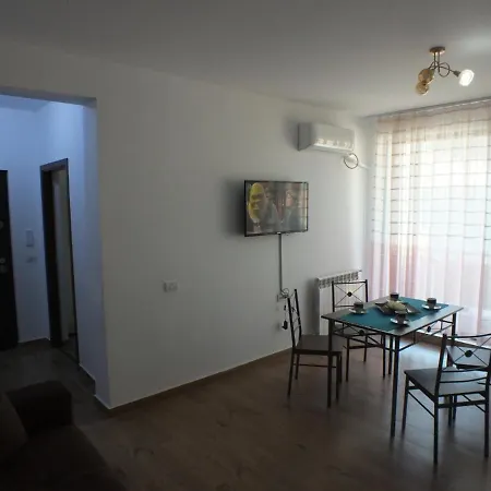 Apartament Ianis * Năvodari